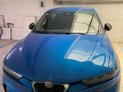 Usado Alfa Romeo Tonale Ti 131 CV (96 kW) 2023 Azul SUV