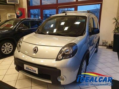 Usata Renault Kangoo 90 CV (66 kW) 2013 Argento Station wagon