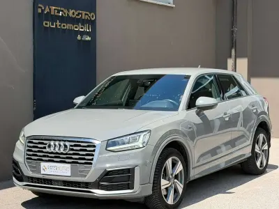 Usata Audi Q2 S-line plus 116 CV (85 kW) 2018 Grigio SUV