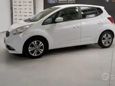 Usata Kia Venga Active 90 CV (66 kW) 2016 Bianco Utilitaria