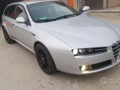 Occasion Alfa Romeo 159 Progression 150 ch (110 kW) 2009 Gris Break