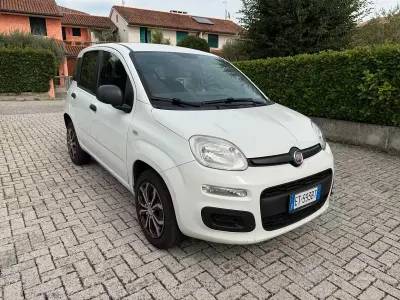 Usata Fiat Panda Pop 80 CV (58 kW) 2014 Bianco Utilitaria