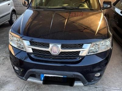 Usata Fiat Freemont Urban 140 CV (102 kW) 2012 Blu SUV