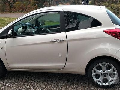 Usata Ford Ka 75 CV (55 kW) 2011 Bianco Utilitaria