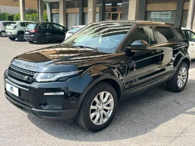 Usata Land Rover Range Rover evoque HSE Dynamic 150 CV (110 kW) 2018 Nero SUV
