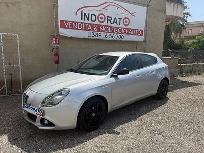 Usata Alfa Romeo Giulietta Distinctive 105 CV (77 kW) 2014 Grigio Utilitaria