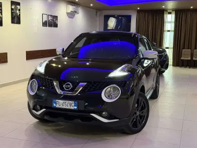 Usata Nissan Juke Tekna 110 CV (80 kW) 2017 Nero SUV
