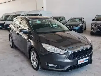 Usata Ford Focus Business Edition 120 CV (88 kW) 2017 Grigio Station wagon