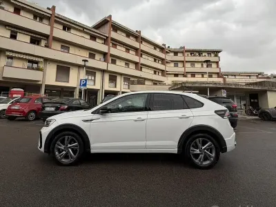 Usata VW Taigo R-line 110 CV (80 kW) 2023 Bianco SUV