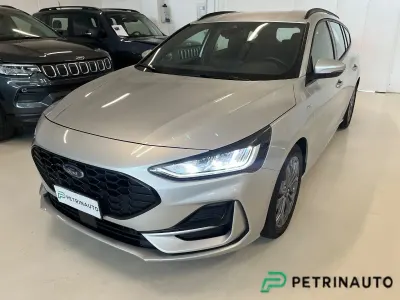 Usata Ford Focus 116 CV (85 kW) 2023 Argento Station wagon