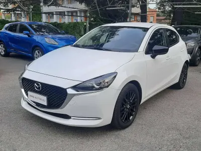 Usata Mazda 2 Homura-Line 75 CV (55 kW) 2023 Bianco Utilitaria