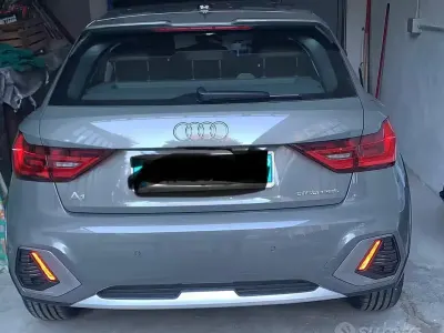 Usata Audi A1 95 CV (69 kW) 2024 Grigio SUV