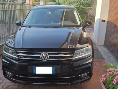 Usata VW Tiguan Sportline 131 CV (96 kW) 2020 SUV