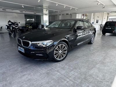 Usata BMW 520 Sport Line 190 CV (139 kW) 2018 Nero Berlina