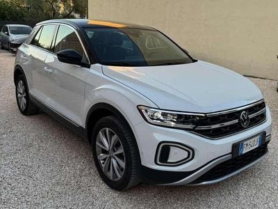 Usata VW T-Roc Advance 116 CV (85 kW) 2018 Bianco SUV