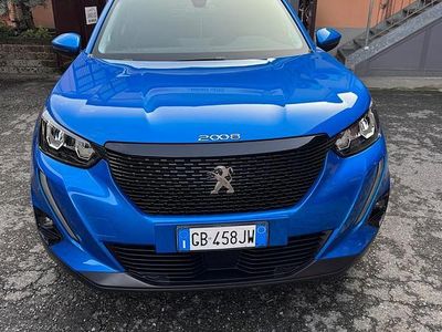 Usata Peugeot 2008 Allure 102 CV (75 kW) 2020 Blu SUV