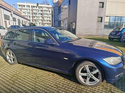 Usata BMW 320 170 CV (125 kW) 2012 Blu/azzurro Station wagon