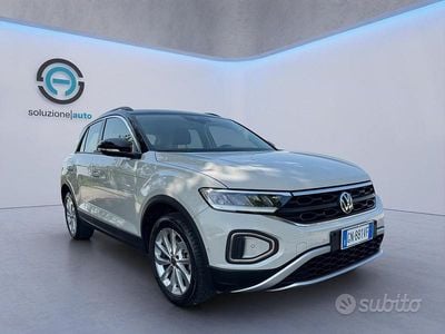 Usata VW T-Roc Style 115 CV (84 kW) 2023 Bianco SUV