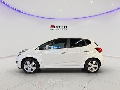 Usata Kia Venga 124 CV (91 kW) 2011 Bianco Utilitaria