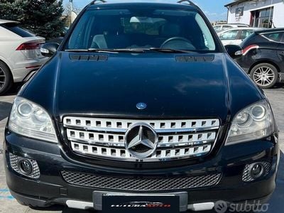 Mercedes ML320