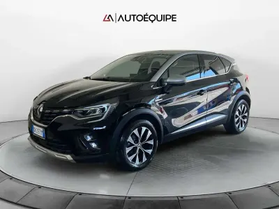 Usata Renault Captur Intens 101 CV (74 kW) 2023 Nero SUV