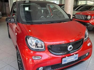 Usata Smart ForFour Prime 90 CV (66 kW) 2015 Rosso Utilitaria