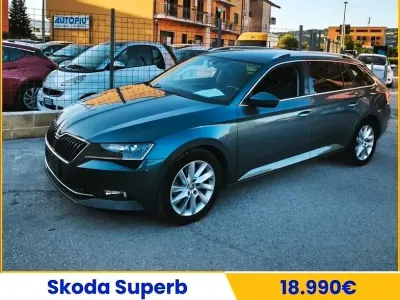 Usata Skoda Superb Executive 150 CV (110 kW) 2019 Grigio Berlina