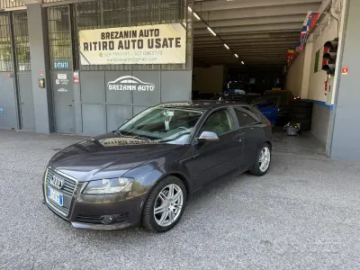 Usata Audi A3 Ambition 140 CV (102 kW) 2010 Grigio Utilitaria