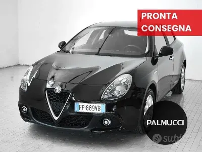 Usata Alfa Romeo Giulietta 120 CV (88 kW) 2018 Nero Utilitaria