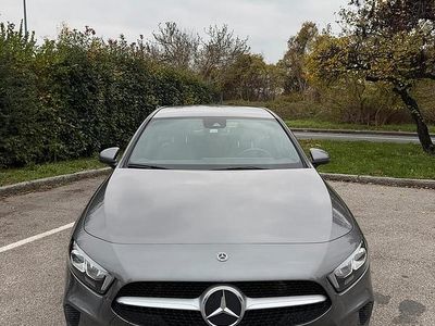 Grigio Usata 2019 Mercedes A180 Berlina | 18.500 € (Ottimo prezzo)