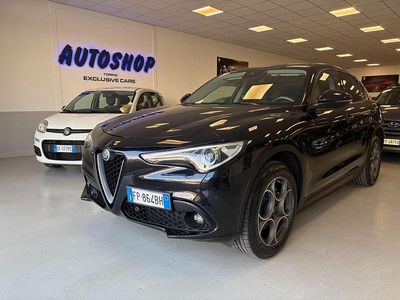 Usata Alfa Romeo Stelvio Business 209 CV (153 kW) 2018 Nero SUV
