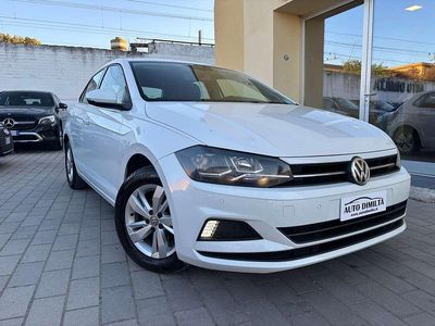 Begagnad VW Polo Comfortline 75 HK (55 kW) 2018 Vit Halvkombi