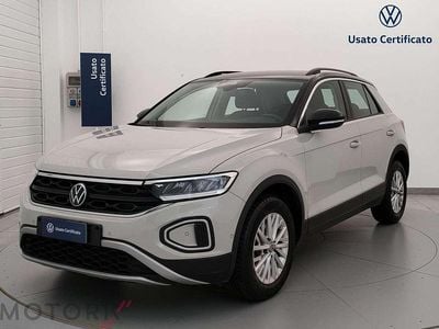 Usata VW T-Roc Life 110 CV (80 kW) 2022 Grigio SUV