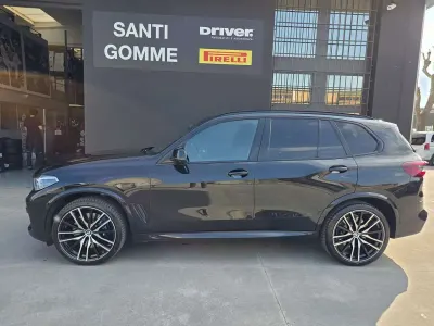 Usata BMW X5 M Sport 340 CV (250 kW) 2021 Nero metallizzato SUV