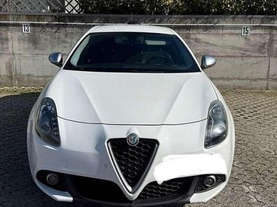 Usata Alfa Romeo Giulietta 120 CV (88 kW) 2016 Bianco Utilitaria