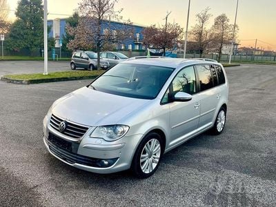Usata VW Touran Business 169 CV (124 kW) 2011 Grigio Monovolume