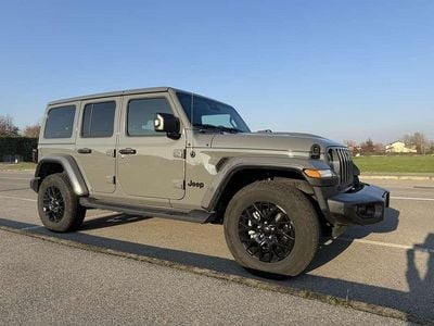 Usata Jeep Wrangler Unlimited Sahara 272 CV (200 kW) 2022 Grigio SUV