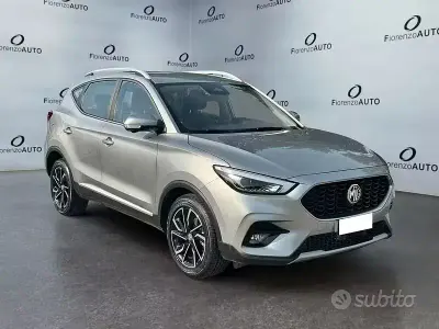 Usata MG ZS Luxury 106 CV (77 kW) 2024 Grigio SUV