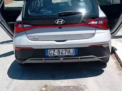 Nuova Hyundai i20 79 CV (58 kW) 2025 Grigio Utilitaria
