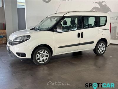 Usata Fiat Doblò Easy 120 CV (88 kW) 2019 Bianco Monovolume