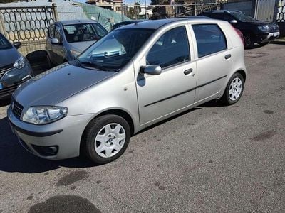 Usata Fiat Punto Dynamic 60 CV (44 kW) 2004 Other Utilitaria
