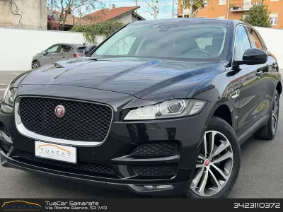 Usata Jaguar F-Pace Prestige 179 CV (131 kW) 2018 Nero SUV