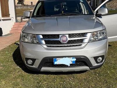 Usata Fiat Freemont 140 CV (102 kW) 2013 Grigio SUV