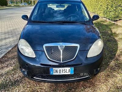 Usata Lancia Ypsilon 69 CV (50 kW) 2008 Utilitaria