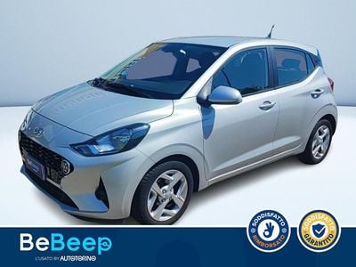 Usata Hyundai i10 67 CV (49 kW) 2022 Argento metallizzato Utilitaria