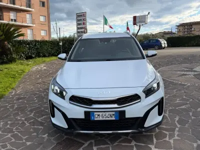 Second-hand Kia XCeed 135 CP (99 kW) 2022 Alb SUV