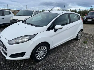 Occasion Ford Fiesta 75 ch (55 kW) 2017 Blanc Berline