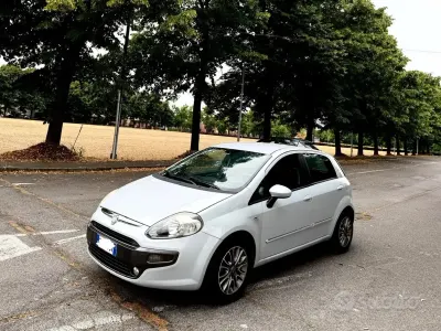 Usata Fiat Punto Evo Dynamic 105 CV (77 kW) 2012 Marrone Utilitaria