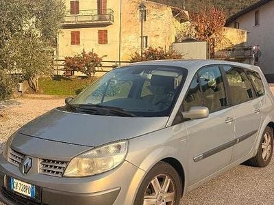 Usata Renault Grand Scénic II 112 CV (82 kW) 2004 Monovolume