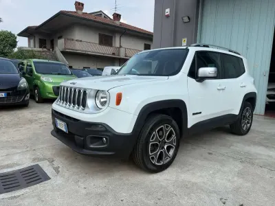 Usata Jeep Renegade Limited 140 CV (102 kW) 2015 Bianco SUV